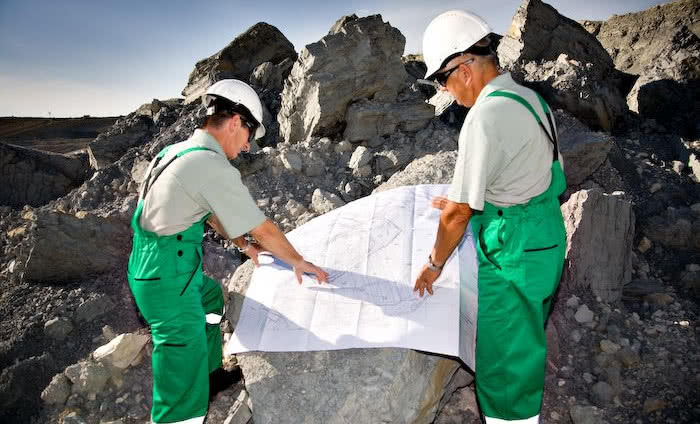 Lafarge buduje liderów w branży budowlanej